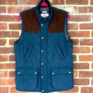 Jos A Bank Men’s Tweed Vest